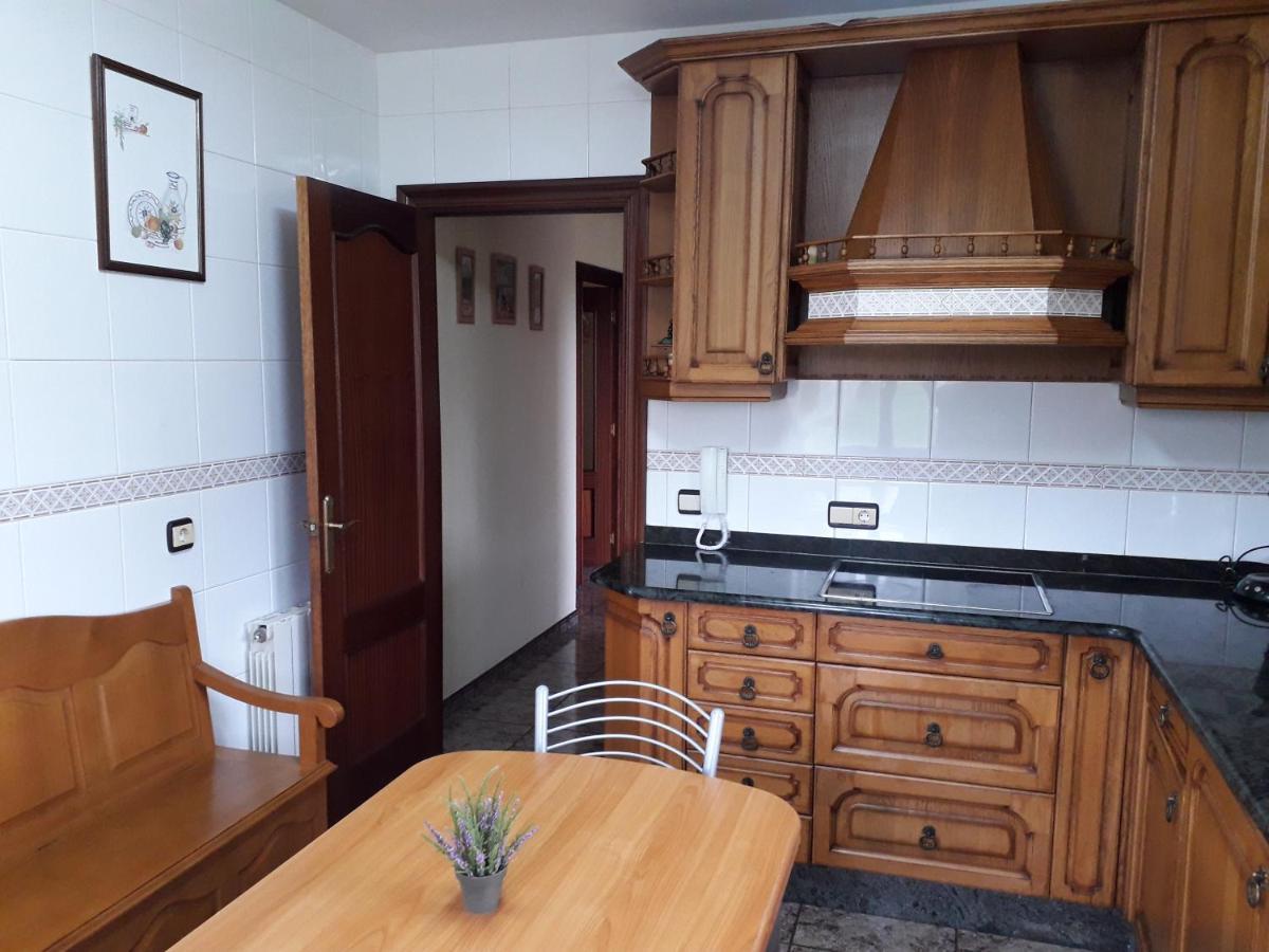 Apartamentos Los Frutales アルヌエロ エクステリア 写真